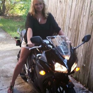 Meet your Posher, Charlyne